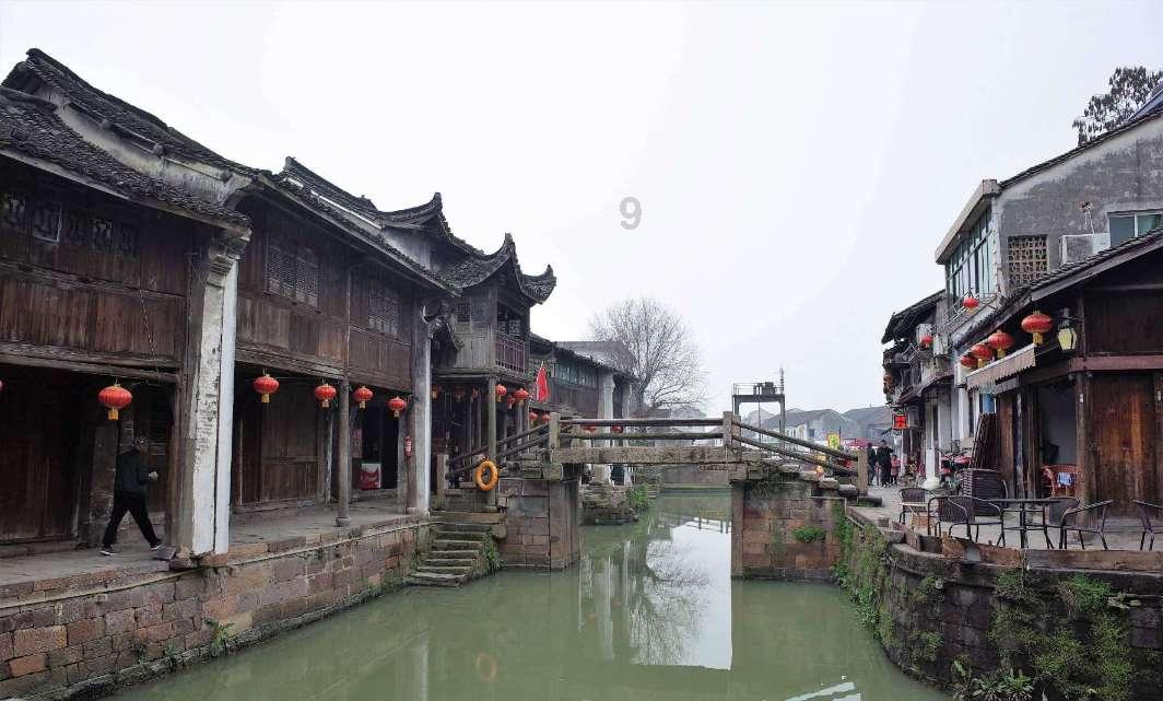 苏菲亚的休闲装